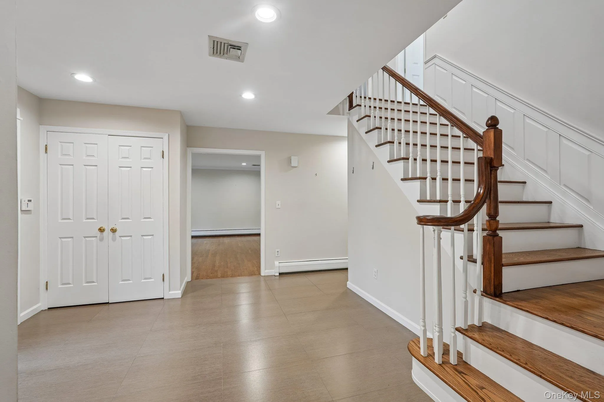 Elegant staircase Elegant staircase