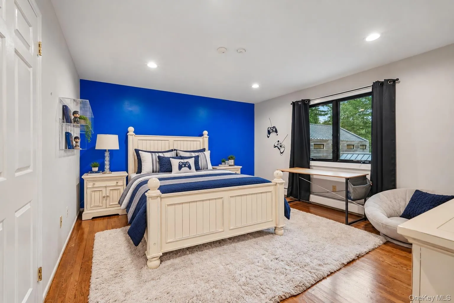 3rd bedroom 3rd bedroom