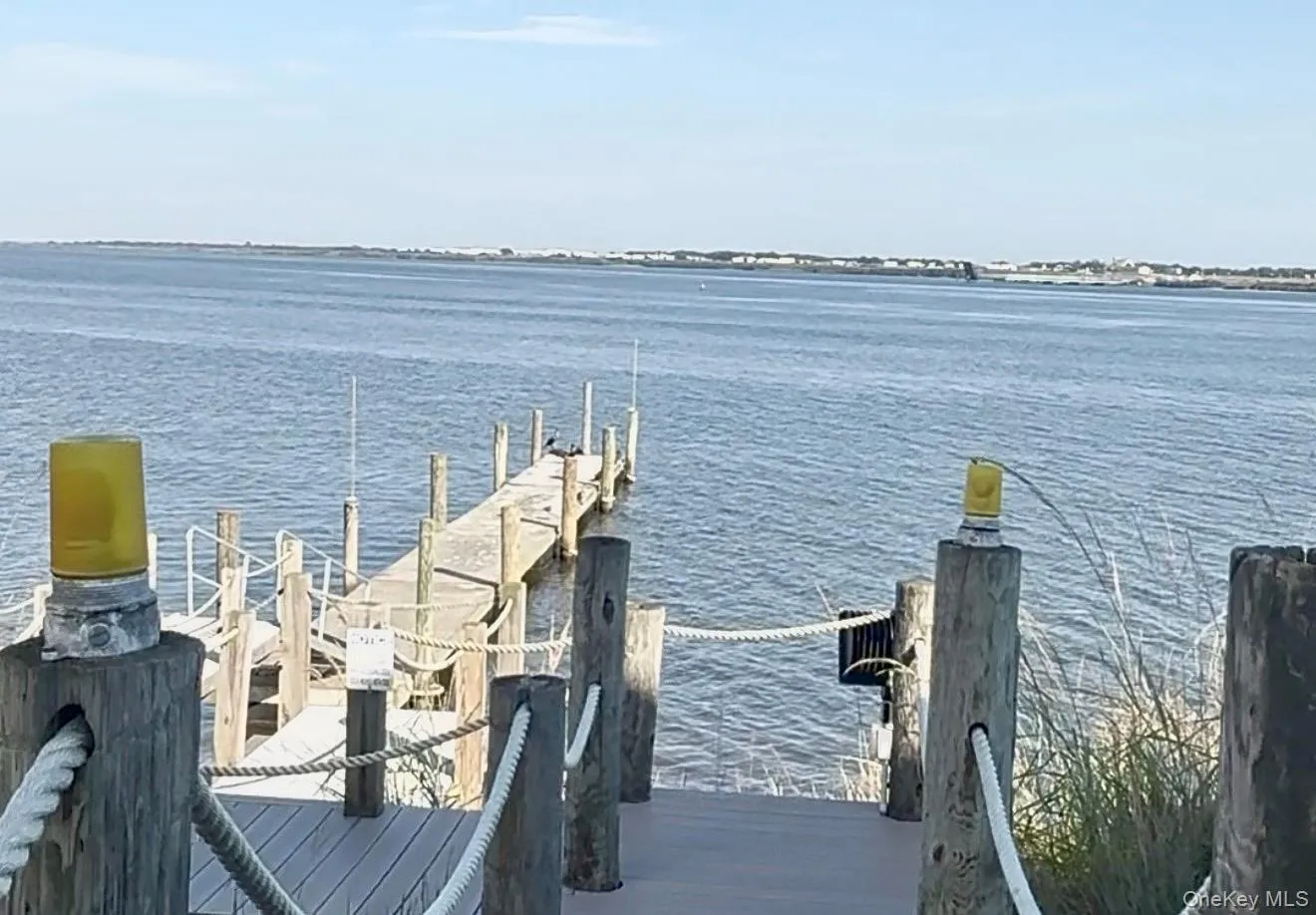 14 Waters Edge, Brookhaven, NY, 3 Bedrooms Bedrooms, 8 Rooms Rooms,2 BathroomsBathrooms,Residential,For Rent,Waters Edge,0,1049521 14 Waters Edge, Brookhaven, NY, 3 Bedrooms Bedrooms, 8 Rooms Rooms,2 BathroomsBathrooms,Residential,For Rent,Waters Edge,0,1049521