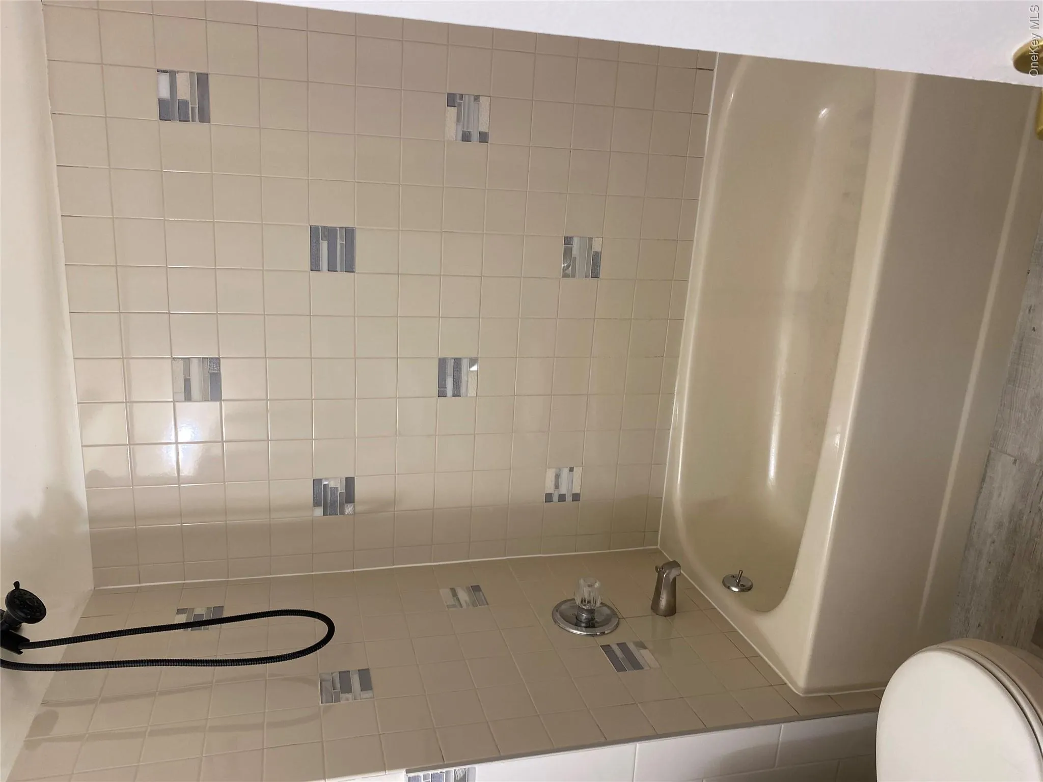 16 Stage Road, Monroe, NY, 2 Bedroom Bedrooms, 4 Room Rooms,1 BathroomBathrooms,Residential Lease,For Rent,Stage,0,1049524 16 Stage Road, Monroe, NY, 2 Bedroom Bedrooms, 4 Room Rooms,1 BathroomBathrooms,Residential Lease,For Rent,Stage,0,1049524