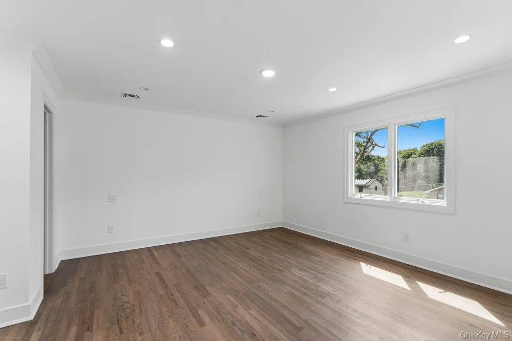 185 Harvard Drive, Oyster Bay, NY, 4 Bedrooms Bedrooms, 10 Rooms Rooms,2 BathroomsBathrooms,Residential,For Rent,Harvard,0,1049525 185 Harvard Drive, Oyster Bay, NY, 4 Bedrooms Bedrooms, 10 Rooms Rooms,2 BathroomsBathrooms,Residential,For Rent,Harvard,0,1049525