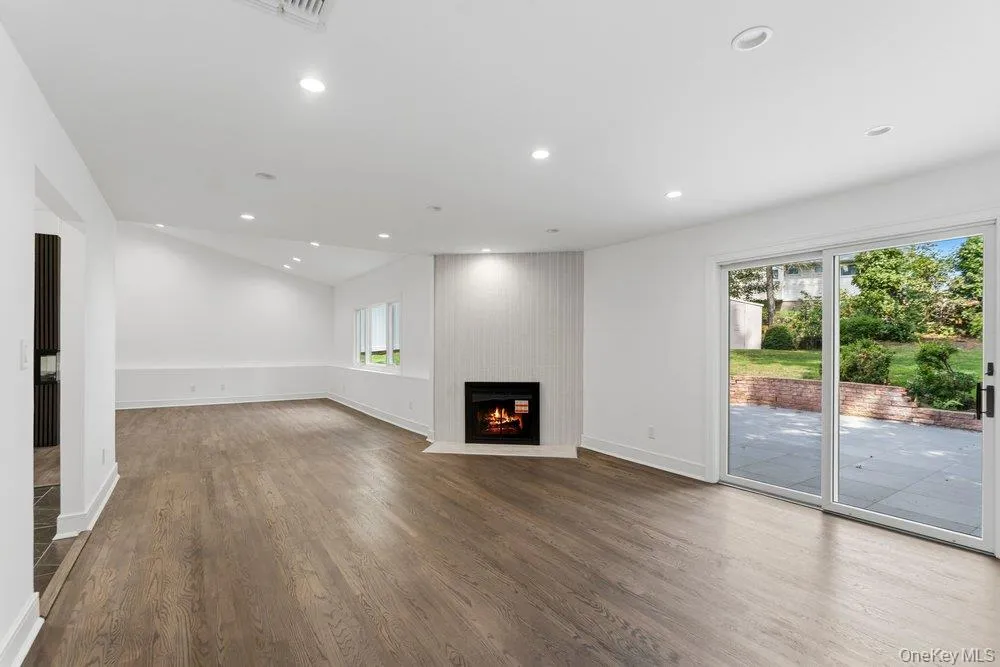 185 Harvard Drive, Oyster Bay, NY, 4 Bedrooms Bedrooms, 10 Rooms Rooms,2 BathroomsBathrooms,Residential,For Rent,Harvard,0,1049525 185 Harvard Drive, Oyster Bay, NY, 4 Bedrooms Bedrooms, 10 Rooms Rooms,2 BathroomsBathrooms,Residential,For Rent,Harvard,0,1049525