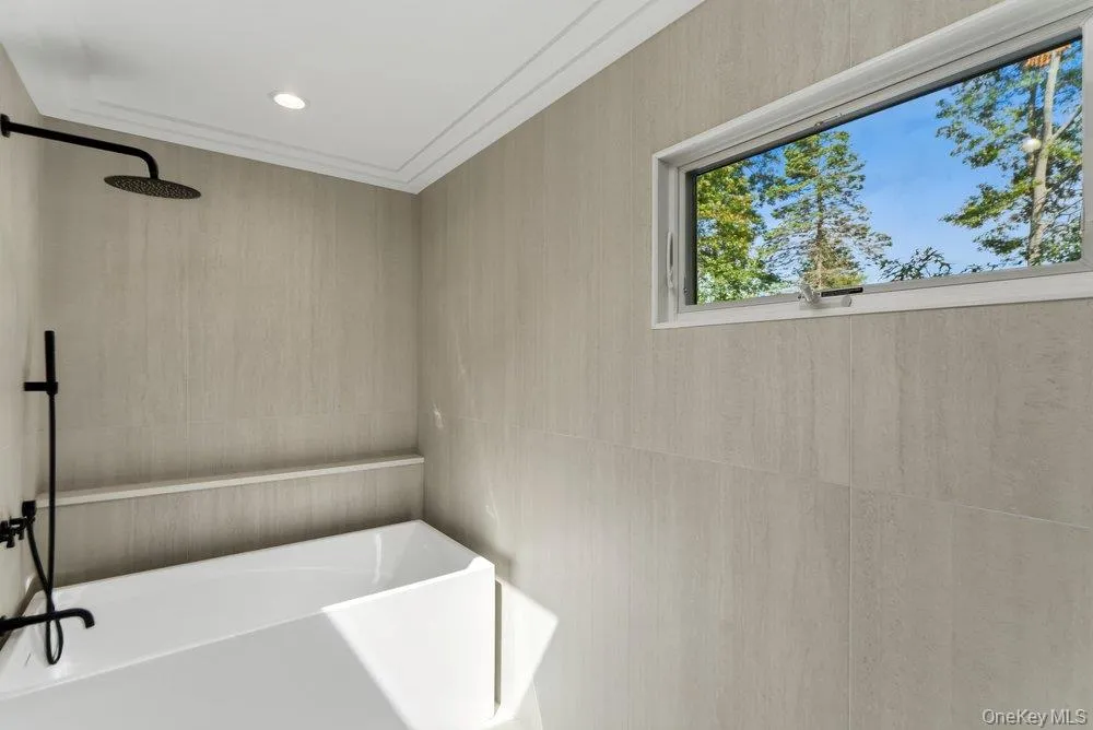 185 Harvard Drive, Oyster Bay, NY, 4 Bedrooms Bedrooms, 10 Rooms Rooms,2 BathroomsBathrooms,Residential,For Rent,Harvard,0,1049525 185 Harvard Drive, Oyster Bay, NY, 4 Bedrooms Bedrooms, 10 Rooms Rooms,2 BathroomsBathrooms,Residential,For Rent,Harvard,0,1049525