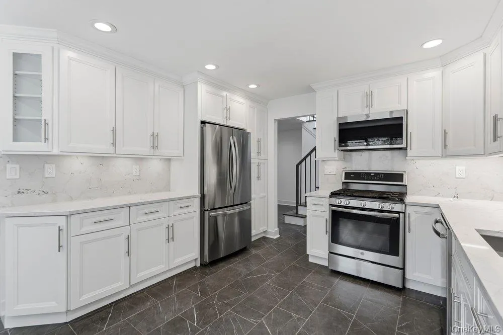 185 Harvard Drive, Oyster Bay, NY, 4 Bedrooms Bedrooms, 10 Rooms Rooms,2 BathroomsBathrooms,Residential,For Rent,Harvard,0,1049525 185 Harvard Drive, Oyster Bay, NY, 4 Bedrooms Bedrooms, 10 Rooms Rooms,2 BathroomsBathrooms,Residential,For Rent,Harvard,0,1049525