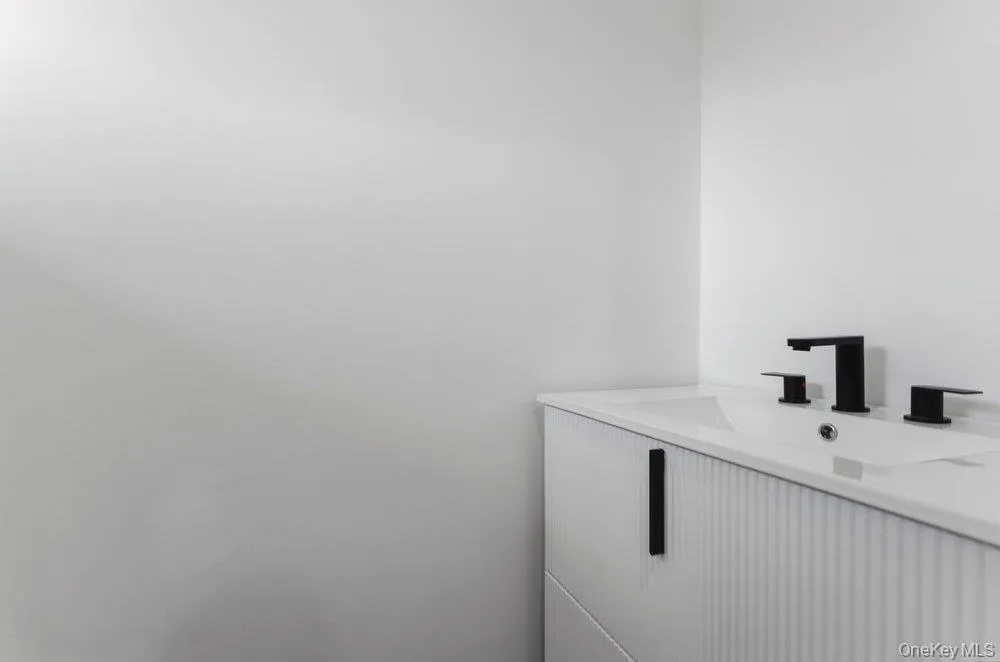185 Harvard Drive, Oyster Bay, NY, 4 Bedrooms Bedrooms, 10 Rooms Rooms,2 BathroomsBathrooms,Residential,For Rent,Harvard,0,1049525 185 Harvard Drive, Oyster Bay, NY, 4 Bedrooms Bedrooms, 10 Rooms Rooms,2 BathroomsBathrooms,Residential,For Rent,Harvard,0,1049525