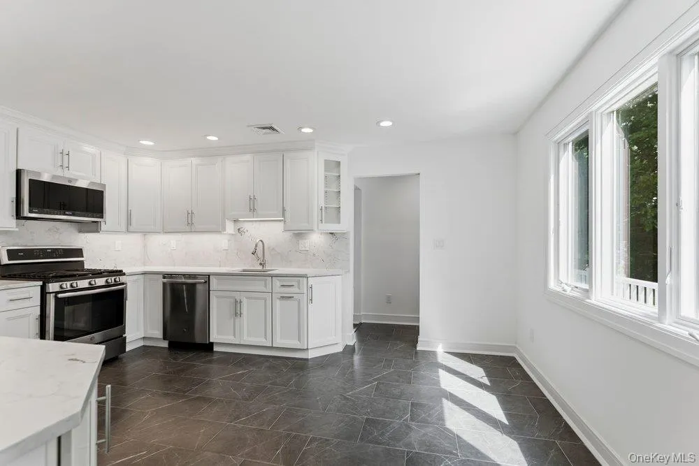 185 Harvard Drive, Oyster Bay, NY, 4 Bedrooms Bedrooms, 10 Rooms Rooms,2 BathroomsBathrooms,Residential,For Rent,Harvard,0,1049525 185 Harvard Drive, Oyster Bay, NY, 4 Bedrooms Bedrooms, 10 Rooms Rooms,2 BathroomsBathrooms,Residential,For Rent,Harvard,0,1049525