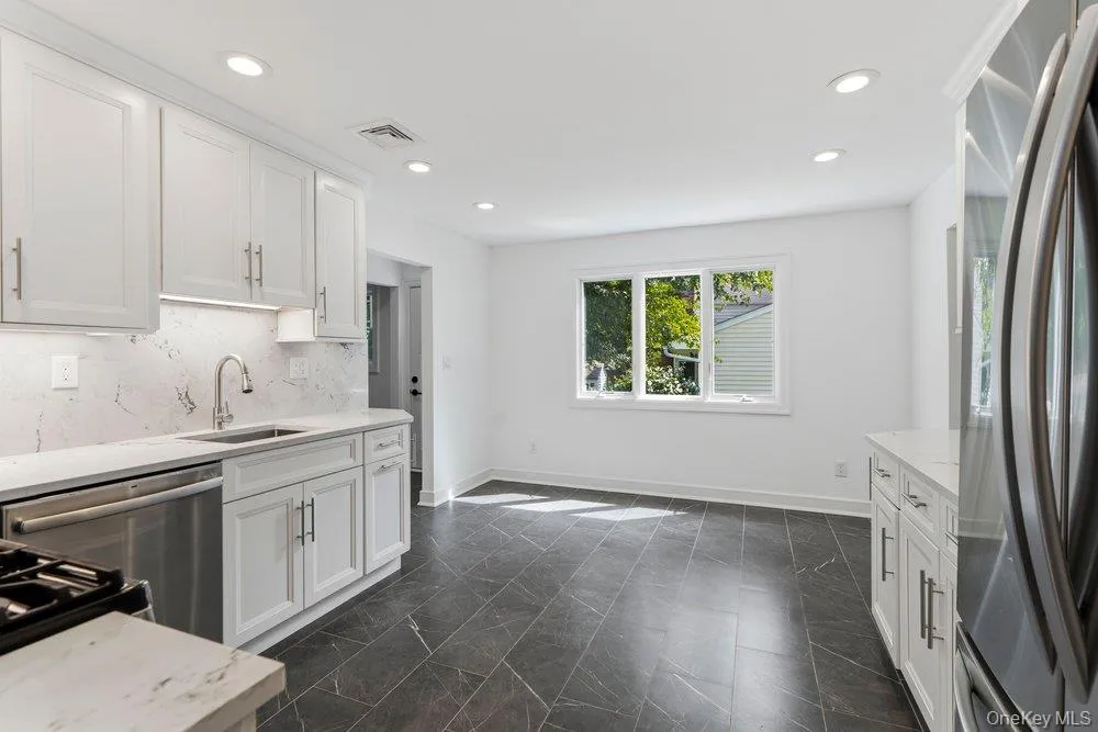 185 Harvard Drive, Oyster Bay, NY, 4 Bedrooms Bedrooms, 10 Rooms Rooms,2 BathroomsBathrooms,Residential,For Rent,Harvard,0,1049525 185 Harvard Drive, Oyster Bay, NY, 4 Bedrooms Bedrooms, 10 Rooms Rooms,2 BathroomsBathrooms,Residential,For Rent,Harvard,0,1049525