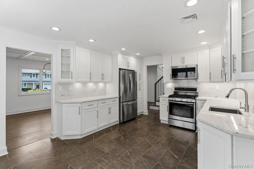 185 Harvard Drive, Oyster Bay, NY, 4 Bedrooms Bedrooms, 10 Rooms Rooms,2 BathroomsBathrooms,Residential,For Rent,Harvard,0,1049525 185 Harvard Drive, Oyster Bay, NY, 4 Bedrooms Bedrooms, 10 Rooms Rooms,2 BathroomsBathrooms,Residential,For Rent,Harvard,0,1049525