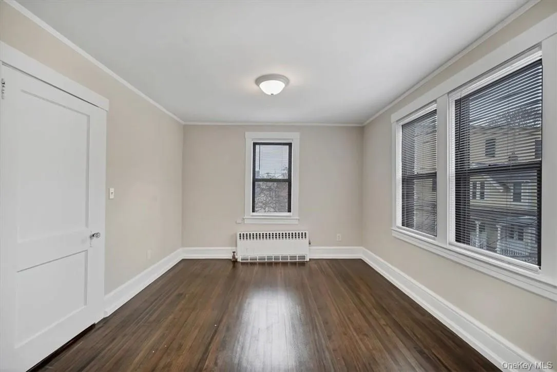 15 Kaldenberg Place, Greenburgh, NY, 2 Bedrooms Bedrooms, 4 Rooms Rooms,1 BathroomBathrooms,Residential Lease,For Rent,Kaldenberg,0,1049529 15 Kaldenberg Place, Greenburgh, NY, 2 Bedrooms Bedrooms, 4 Rooms Rooms,1 BathroomBathrooms,Residential Lease,For Rent,Kaldenberg,0,1049529