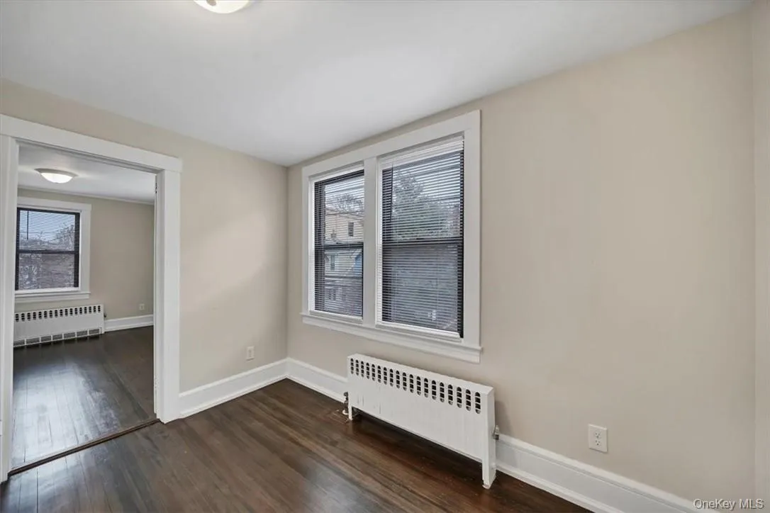 15 Kaldenberg Place, Greenburgh, NY, 2 Bedrooms Bedrooms, 4 Rooms Rooms,1 BathroomBathrooms,Residential Lease,For Rent,Kaldenberg,0,1049529 15 Kaldenberg Place, Greenburgh, NY, 2 Bedrooms Bedrooms, 4 Rooms Rooms,1 BathroomBathrooms,Residential Lease,For Rent,Kaldenberg,0,1049529
