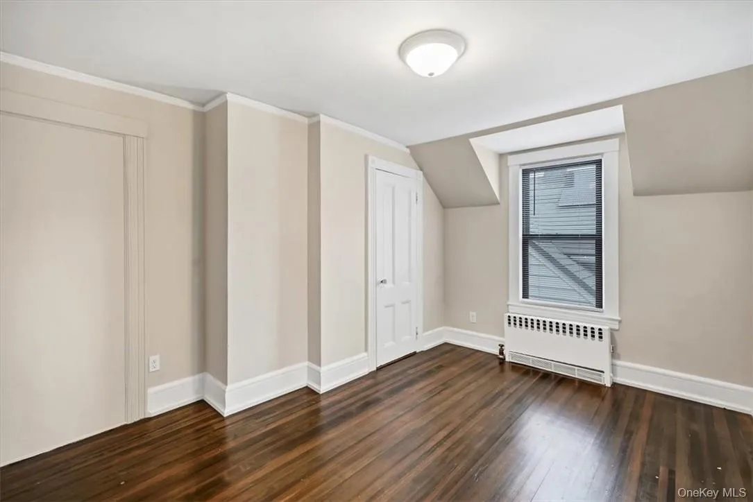 15 Kaldenberg Place, Greenburgh, NY, 2 Bedrooms Bedrooms, 4 Rooms Rooms,1 BathroomBathrooms,Residential Lease,For Rent,Kaldenberg,0,1049529 15 Kaldenberg Place, Greenburgh, NY, 2 Bedrooms Bedrooms, 4 Rooms Rooms,1 BathroomBathrooms,Residential Lease,For Rent,Kaldenberg,0,1049529