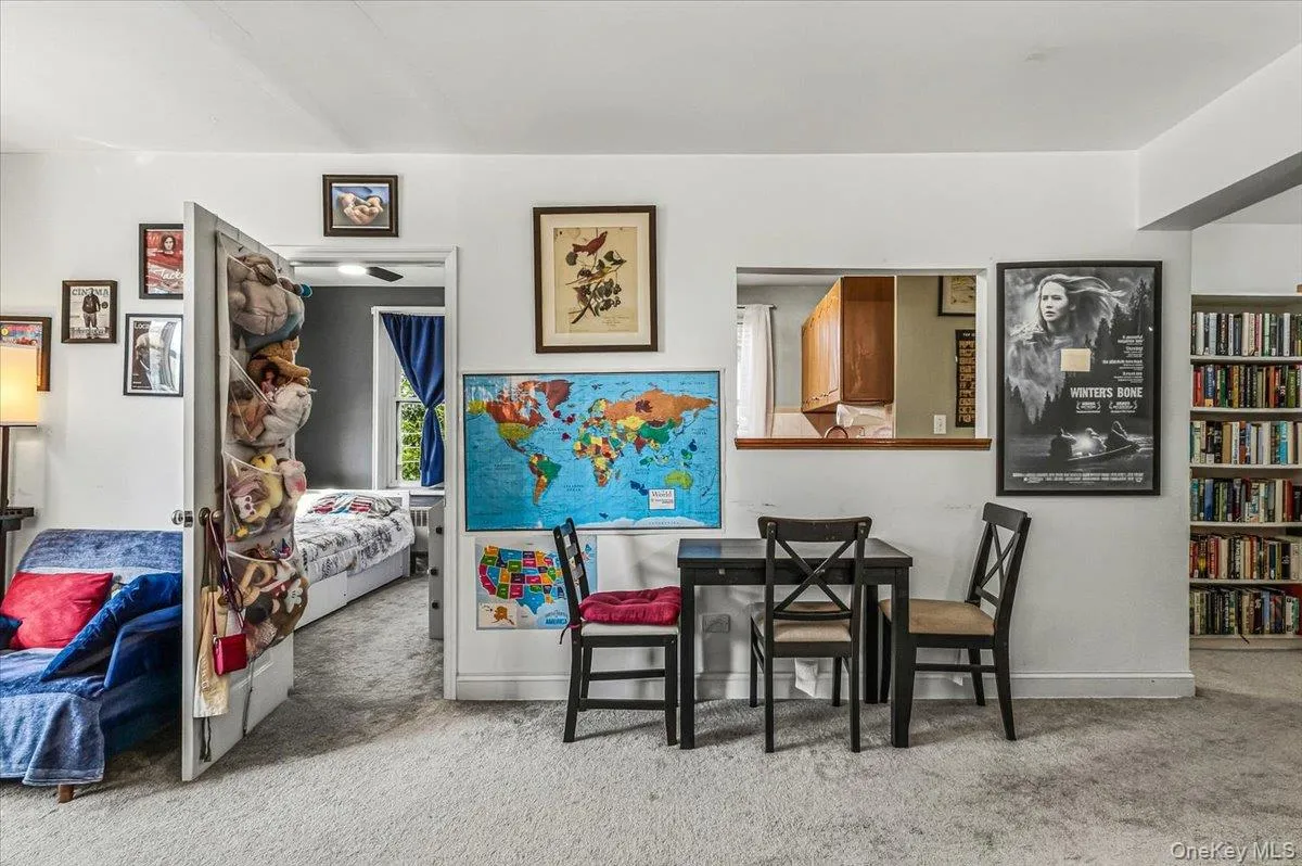 84-55 Daniels Street, New York, NY, 2 Bedrooms Bedrooms, 3 Rooms Rooms,1 BathroomBathrooms,Residential,For Rent,Daniels,0,1049532 84-55 Daniels Street, New York, NY, 2 Bedrooms Bedrooms, 3 Rooms Rooms,1 BathroomBathrooms,Residential,For Rent,Daniels,0,1049532