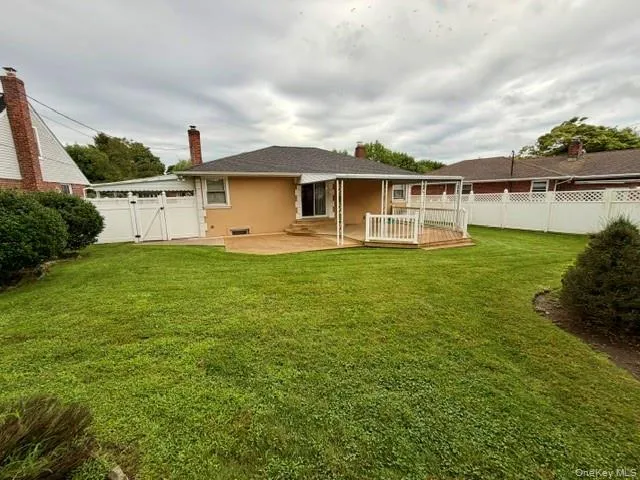392 Coleridge Street, Hempstead, NY, 3 Bedrooms Bedrooms, 6 Rooms Rooms,2 BathroomsBathrooms,Residential,For Rent,Coleridge,0,1049536 392 Coleridge Street, Hempstead, NY, 3 Bedrooms Bedrooms, 6 Rooms Rooms,2 BathroomsBathrooms,Residential,For Rent,Coleridge,0,1049536