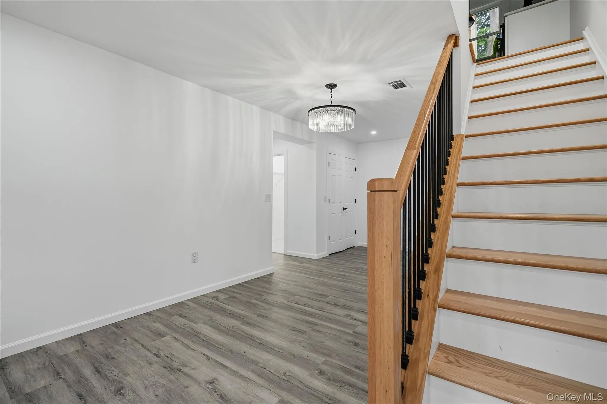 326 North Street, Middletown, NY, 4 Bedrooms Bedrooms, 12 Rooms Rooms,3 BathroomsBathrooms,Residential,For Rent,North,0,1049537 326 North Street, Middletown, NY, 4 Bedrooms Bedrooms, 12 Rooms Rooms,3 BathroomsBathrooms,Residential,For Rent,North,0,1049537