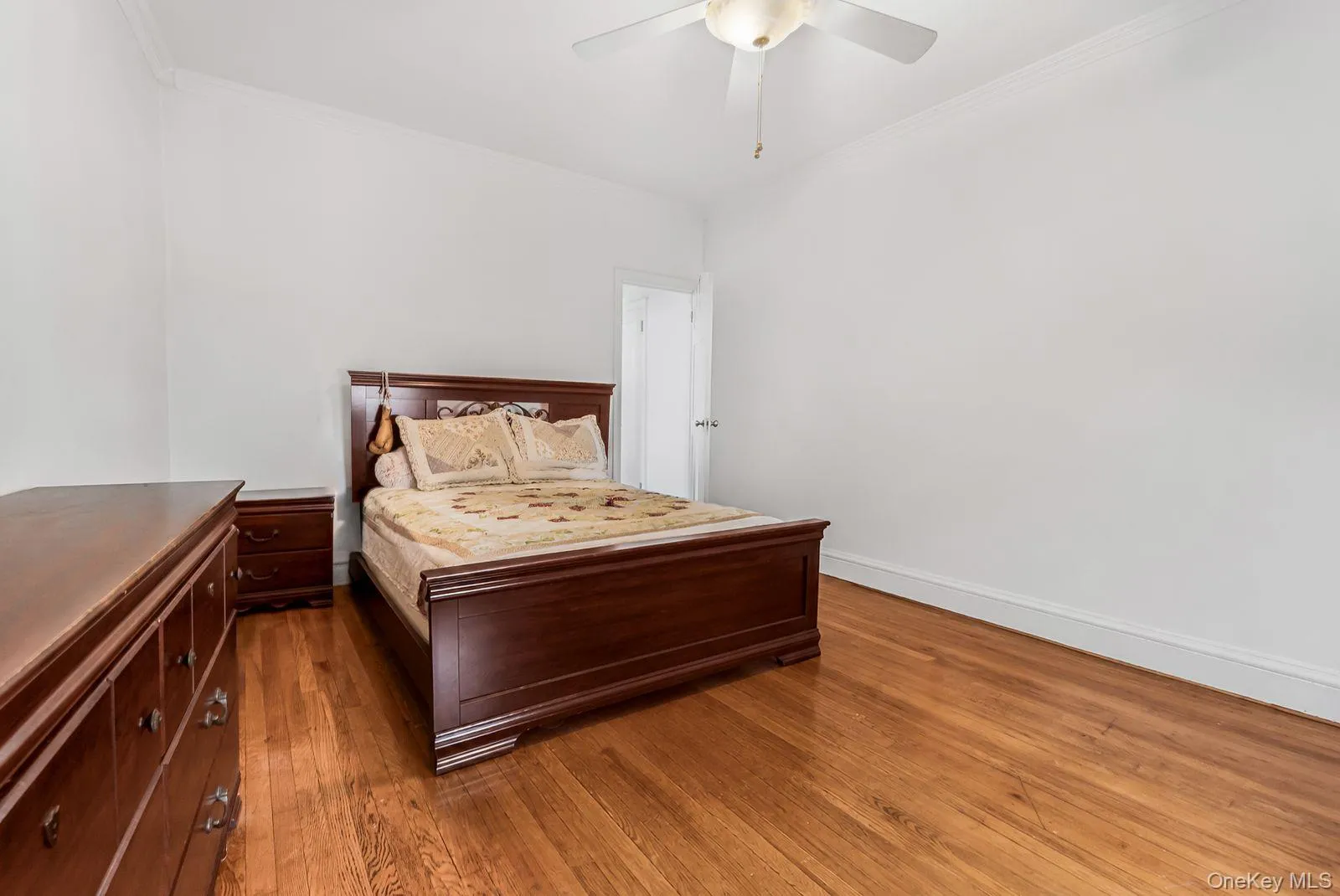 78-14 Austin Street, New York, NY, 2 Bedrooms Bedrooms, 5 Rooms Rooms,1 BathroomBathrooms,Residential,For Rent,Austin,0,1049543 78-14 Austin Street, New York, NY, 2 Bedrooms Bedrooms, 5 Rooms Rooms,1 BathroomBathrooms,Residential,For Rent,Austin,0,1049543