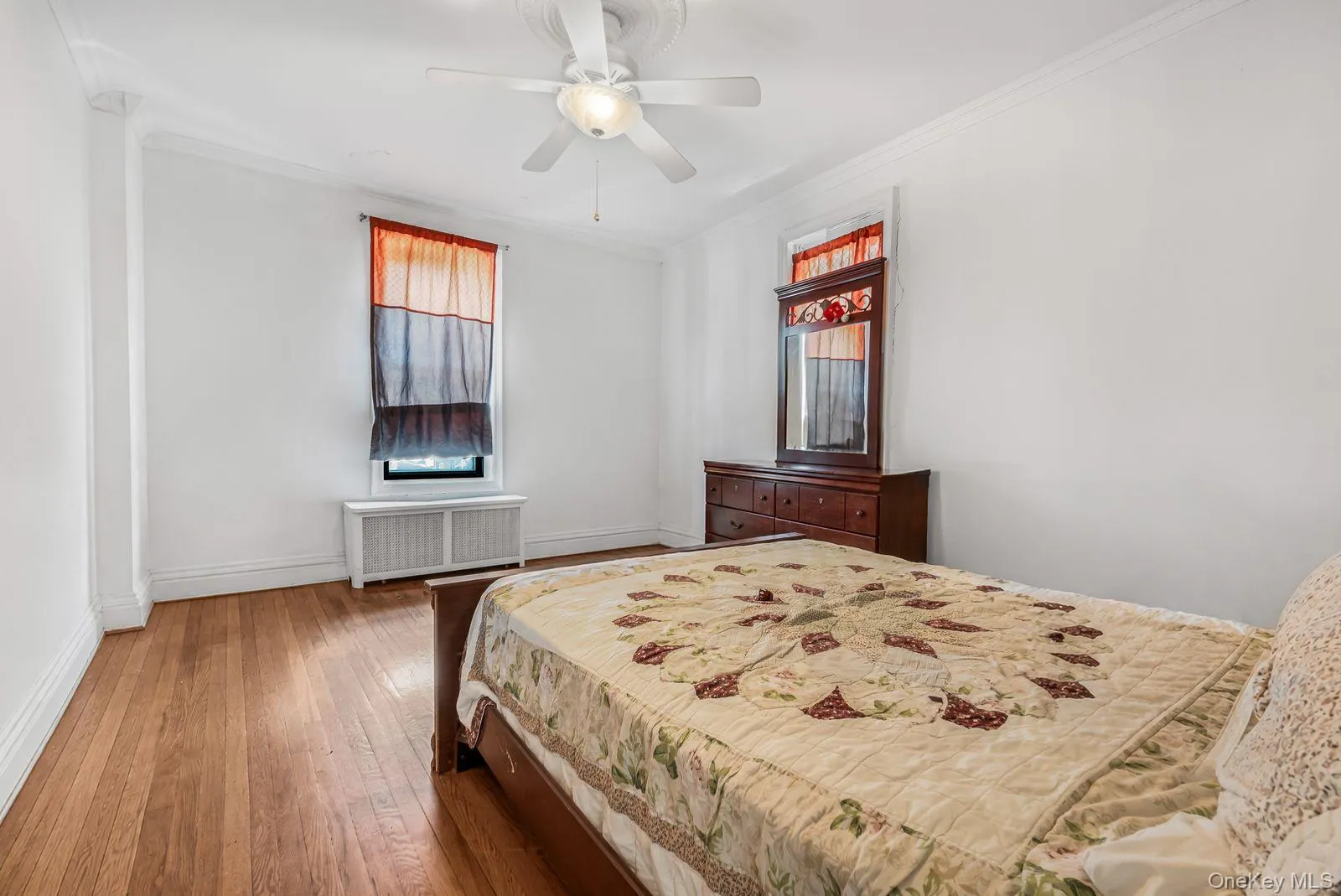 78-14 Austin Street, New York, NY, 2 Bedrooms Bedrooms, 5 Rooms Rooms,1 BathroomBathrooms,Residential,For Rent,Austin,0,1049543 78-14 Austin Street, New York, NY, 2 Bedrooms Bedrooms, 5 Rooms Rooms,1 BathroomBathrooms,Residential,For Rent,Austin,0,1049543