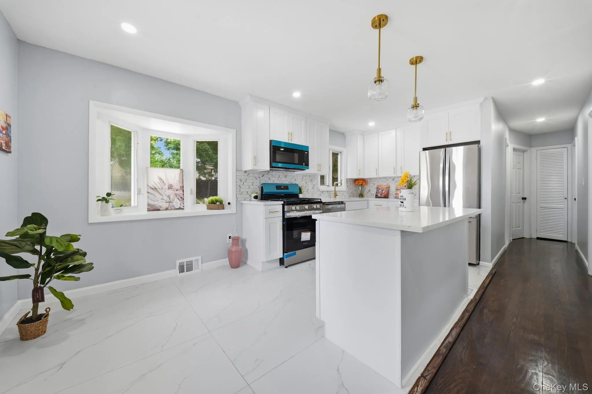 5 Robin Road, Brookhaven, NY, 3 Bedrooms Bedrooms, 7 Rooms Rooms,2 BathroomsBathrooms,Residential,For Rent,Robin,0,1049546 5 Robin Road, Brookhaven, NY, 3 Bedrooms Bedrooms, 7 Rooms Rooms,2 BathroomsBathrooms,Residential,For Rent,Robin,0,1049546