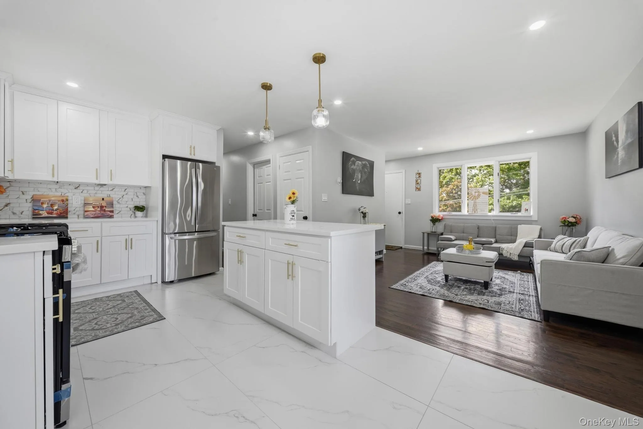 5 Robin Road, Brookhaven, NY, 3 Bedrooms Bedrooms, 7 Rooms Rooms,2 BathroomsBathrooms,Residential,For Rent,Robin,0,1049546 5 Robin Road, Brookhaven, NY, 3 Bedrooms Bedrooms, 7 Rooms Rooms,2 BathroomsBathrooms,Residential,For Rent,Robin,0,1049546