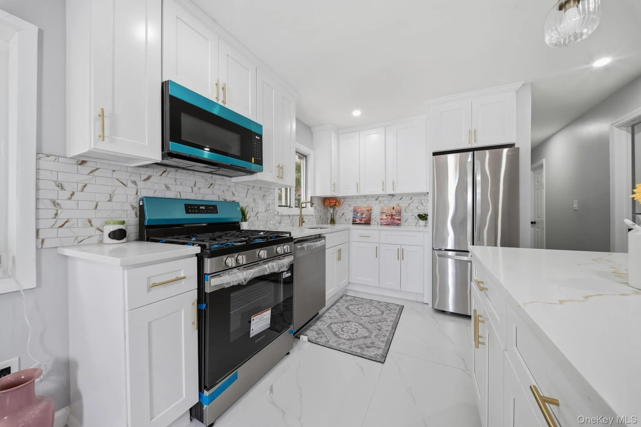 5 Robin Road, Brookhaven, NY, 3 Bedrooms Bedrooms, 7 Rooms Rooms,2 BathroomsBathrooms,Residential,For Rent,Robin,0,1049546 5 Robin Road, Brookhaven, NY, 3 Bedrooms Bedrooms, 7 Rooms Rooms,2 BathroomsBathrooms,Residential,For Rent,Robin,0,1049546