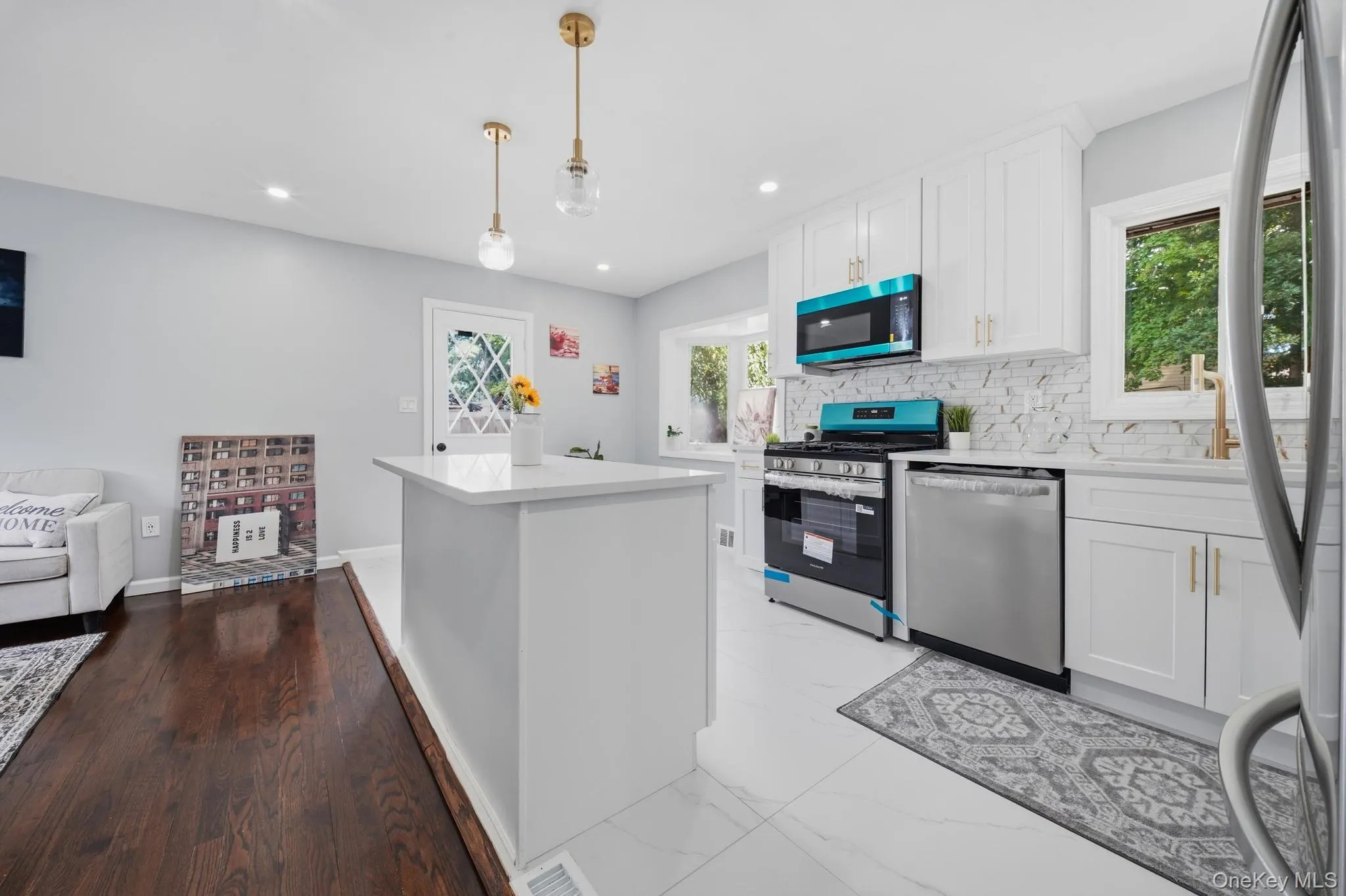5 Robin Road, Brookhaven, NY, 3 Bedrooms Bedrooms, 7 Rooms Rooms,2 BathroomsBathrooms,Residential,For Rent,Robin,0,1049546 5 Robin Road, Brookhaven, NY, 3 Bedrooms Bedrooms, 7 Rooms Rooms,2 BathroomsBathrooms,Residential,For Rent,Robin,0,1049546