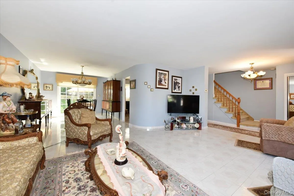 57-46 262nd Street, New York, NY, 3 Bedrooms Bedrooms, 7 Rooms Rooms,3 BathroomsBathrooms,Residential,For Rent,262nd,0,1049547 57-46 262nd Street, New York, NY, 3 Bedrooms Bedrooms, 7 Rooms Rooms,3 BathroomsBathrooms,Residential,For Rent,262nd,0,1049547