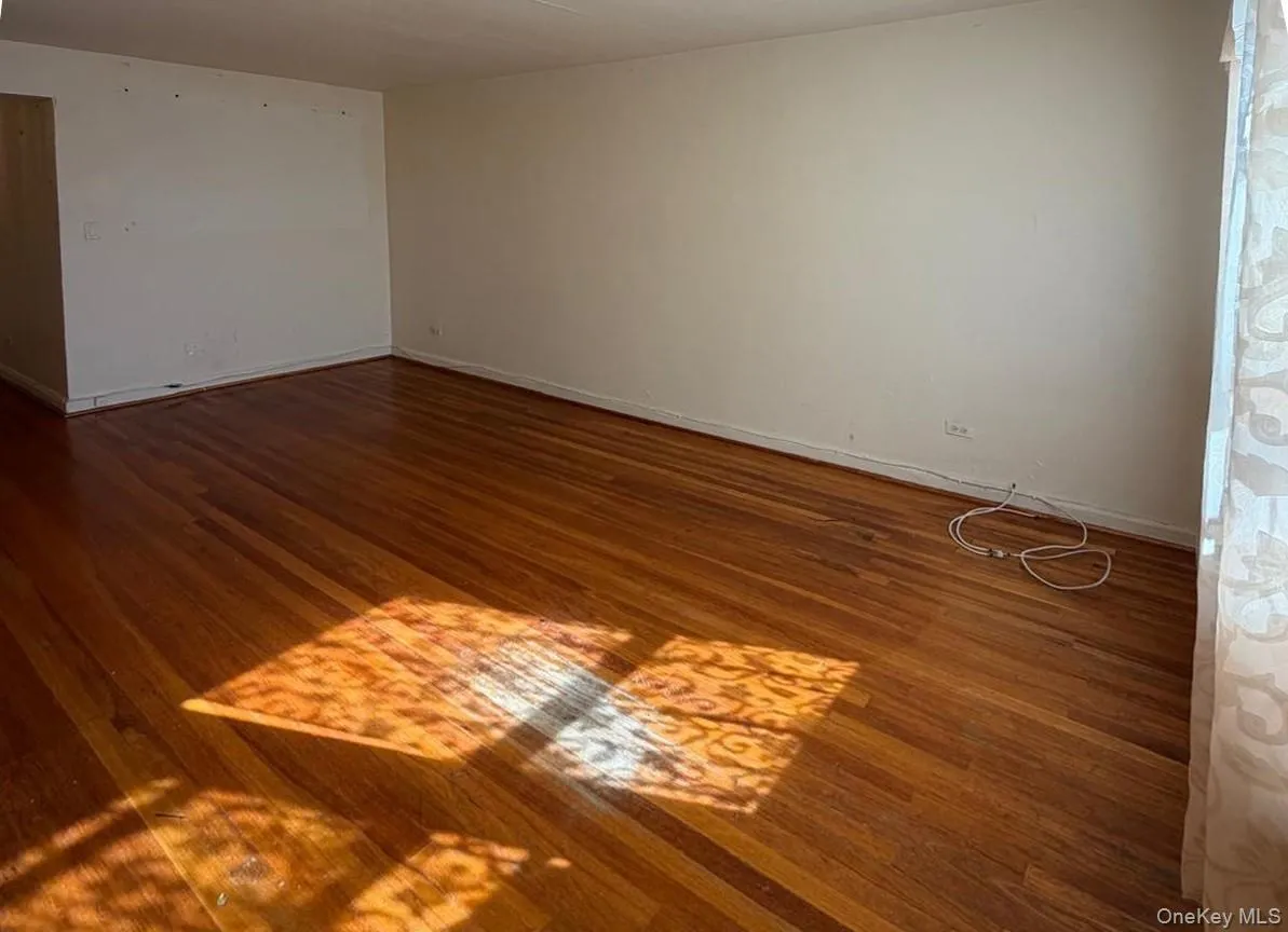 150-29 72 Rd, New York, NY, 1 Bedroom Bedrooms, 4 Rooms Rooms,1 BathroomBathrooms,Residential,For Rent,72 Rd,0,1049552 150-29 72 Rd, New York, NY, 1 Bedroom Bedrooms, 4 Rooms Rooms,1 BathroomBathrooms,Residential,For Rent,72 Rd,0,1049552