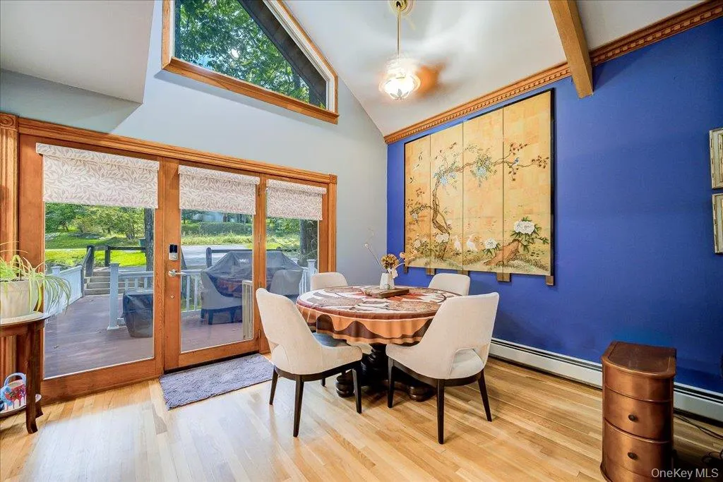 142 Emerald Drive, Thompson, NY, 3 Bedrooms Bedrooms, 5 Rooms Rooms,2 BathroomsBathrooms,Residential,For Rent,Emerald,0,1049558 142 Emerald Drive, Thompson, NY, 3 Bedrooms Bedrooms, 5 Rooms Rooms,2 BathroomsBathrooms,Residential,For Rent,Emerald,0,1049558