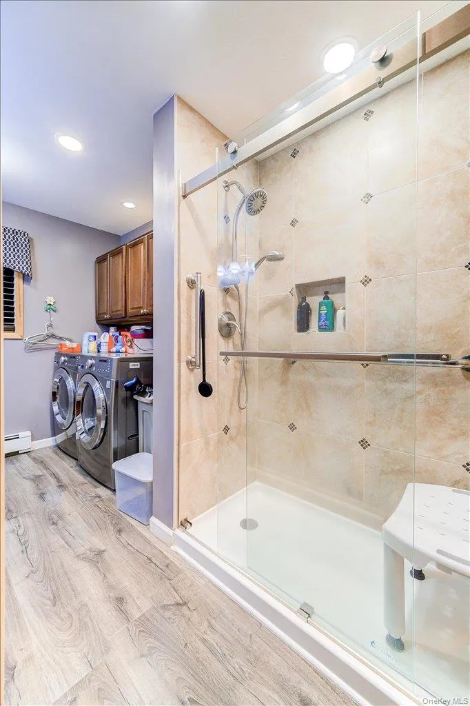 142 Emerald Drive, Thompson, NY, 3 Bedrooms Bedrooms, 5 Rooms Rooms,2 BathroomsBathrooms,Residential,For Rent,Emerald,0,1049558 142 Emerald Drive, Thompson, NY, 3 Bedrooms Bedrooms, 5 Rooms Rooms,2 BathroomsBathrooms,Residential,For Rent,Emerald,0,1049558