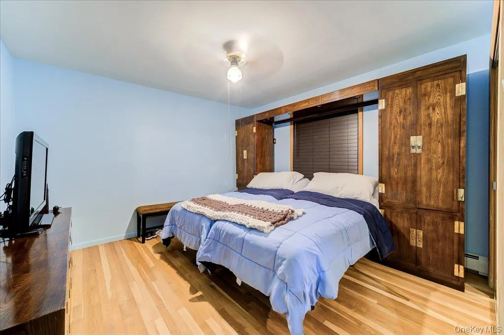 142 Emerald Drive, Thompson, NY, 3 Bedrooms Bedrooms, 5 Rooms Rooms,2 BathroomsBathrooms,Residential,For Rent,Emerald,0,1049558 142 Emerald Drive, Thompson, NY, 3 Bedrooms Bedrooms, 5 Rooms Rooms,2 BathroomsBathrooms,Residential,For Rent,Emerald,0,1049558
