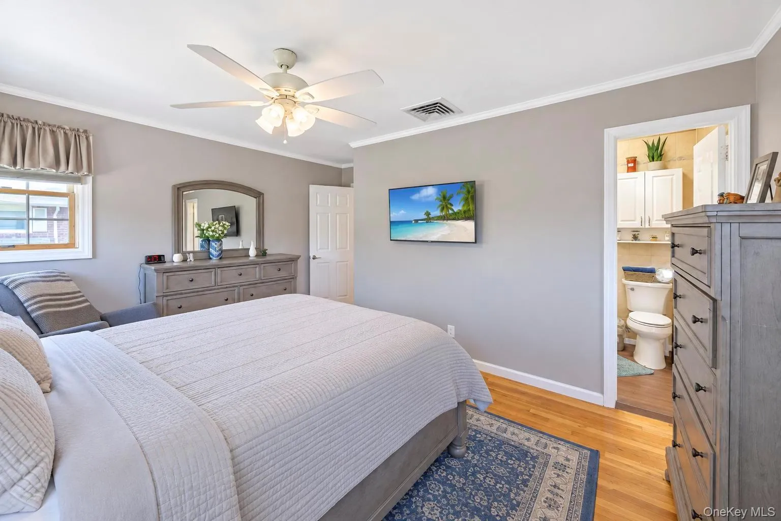 4044 Meadow Lane, Hempstead, NY, 3 Bedrooms Bedrooms, 8 Rooms Rooms,2 BathroomsBathrooms,Residential,For Rent,Meadow,0,1049559 4044 Meadow Lane, Hempstead, NY, 3 Bedrooms Bedrooms, 8 Rooms Rooms,2 BathroomsBathrooms,Residential,For Rent,Meadow,0,1049559