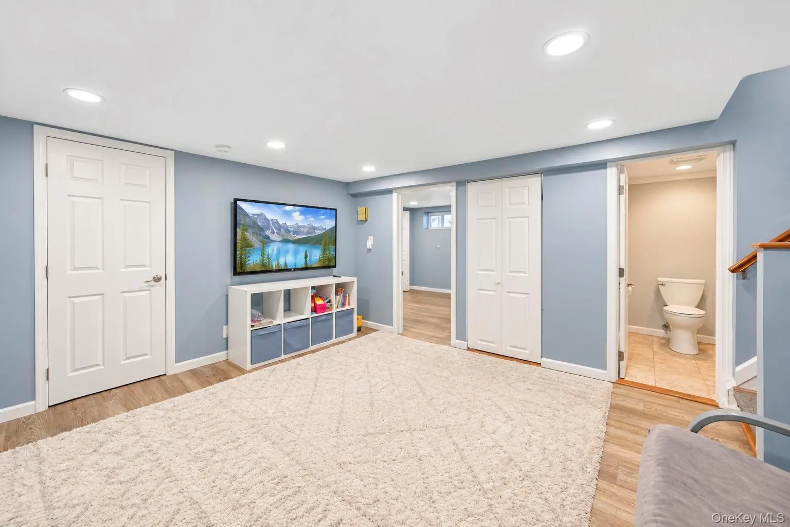 4044 Meadow Lane, Hempstead, NY, 3 Bedrooms Bedrooms, 8 Rooms Rooms,2 BathroomsBathrooms,Residential,For Rent,Meadow,0,1049559 4044 Meadow Lane, Hempstead, NY, 3 Bedrooms Bedrooms, 8 Rooms Rooms,2 BathroomsBathrooms,Residential,For Rent,Meadow,0,1049559