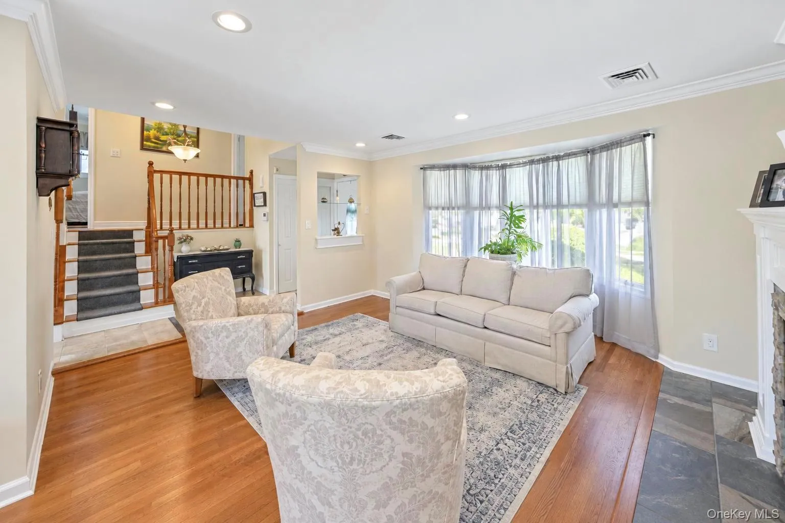 4044 Meadow Lane, Hempstead, NY, 3 Bedrooms Bedrooms, 8 Rooms Rooms,2 BathroomsBathrooms,Residential,For Rent,Meadow,0,1049559 4044 Meadow Lane, Hempstead, NY, 3 Bedrooms Bedrooms, 8 Rooms Rooms,2 BathroomsBathrooms,Residential,For Rent,Meadow,0,1049559