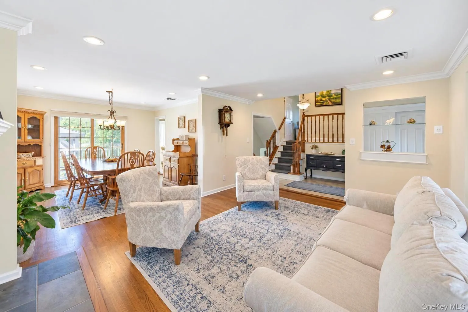 4044 Meadow Lane, Hempstead, NY, 3 Bedrooms Bedrooms, 8 Rooms Rooms,2 BathroomsBathrooms,Residential,For Rent,Meadow,0,1049559 4044 Meadow Lane, Hempstead, NY, 3 Bedrooms Bedrooms, 8 Rooms Rooms,2 BathroomsBathrooms,Residential,For Rent,Meadow,0,1049559