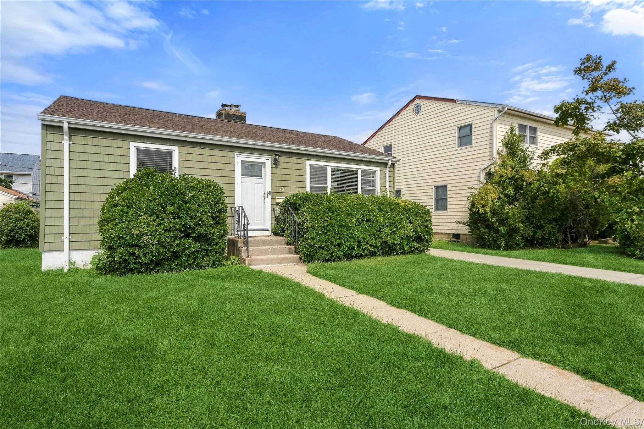 78 Robert Street, Hempstead, NY, 3 Bedrooms Bedrooms, 5 Rooms Rooms,1 BathroomBathrooms,Residential,For Rent,Robert,0,1049560 78 Robert Street, Hempstead, NY, 3 Bedrooms Bedrooms, 5 Rooms Rooms,1 BathroomBathrooms,Residential,For Rent,Robert,0,1049560