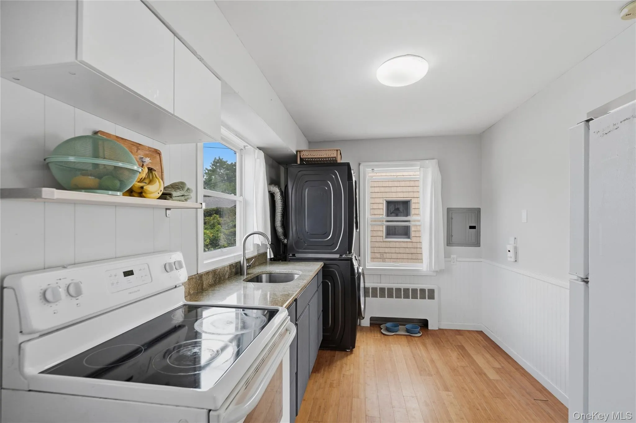 78 Robert Street, Hempstead, NY, 3 Bedrooms Bedrooms, 5 Rooms Rooms,1 BathroomBathrooms,Residential,For Rent,Robert,0,1049560 78 Robert Street, Hempstead, NY, 3 Bedrooms Bedrooms, 5 Rooms Rooms,1 BathroomBathrooms,Residential,For Rent,Robert,0,1049560