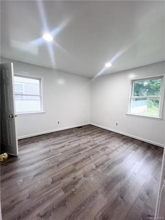 61 Ashland Avenue, New Rochelle, NY, 3 Bedrooms Bedrooms, 6 Rooms Rooms,2 BathroomsBathrooms,Residential Lease,For Rent,Ashland,0,1049563 61 Ashland Avenue, New Rochelle, NY, 3 Bedrooms Bedrooms, 6 Rooms Rooms,2 BathroomsBathrooms,Residential Lease,For Rent,Ashland,0,1049563