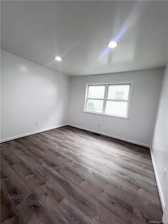 61 Ashland Avenue, New Rochelle, NY, 3 Bedrooms Bedrooms, 6 Rooms Rooms,2 BathroomsBathrooms,Residential Lease,For Rent,Ashland,0,1049563 61 Ashland Avenue, New Rochelle, NY, 3 Bedrooms Bedrooms, 6 Rooms Rooms,2 BathroomsBathrooms,Residential Lease,For Rent,Ashland,0,1049563