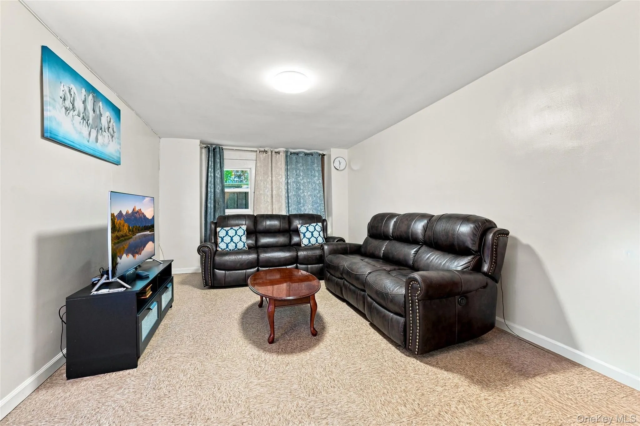 6115 98 Street, New York, NY, 2 Bedrooms Bedrooms, 3 Rooms Rooms,1 BathroomBathrooms,Residential,For Rent,98,0,1049565 6115 98 Street, New York, NY, 2 Bedrooms Bedrooms, 3 Rooms Rooms,1 BathroomBathrooms,Residential,For Rent,98,0,1049565