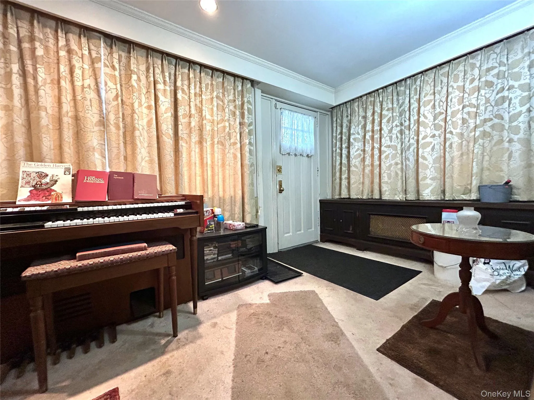 42-50 Gleane Street, New York, NY, 3 Bedrooms Bedrooms, 12 Rooms Rooms,1 BathroomBathrooms,Residential,For Rent,Gleane,0,1049566 42-50 Gleane Street, New York, NY, 3 Bedrooms Bedrooms, 12 Rooms Rooms,1 BathroomBathrooms,Residential,For Rent,Gleane,0,1049566