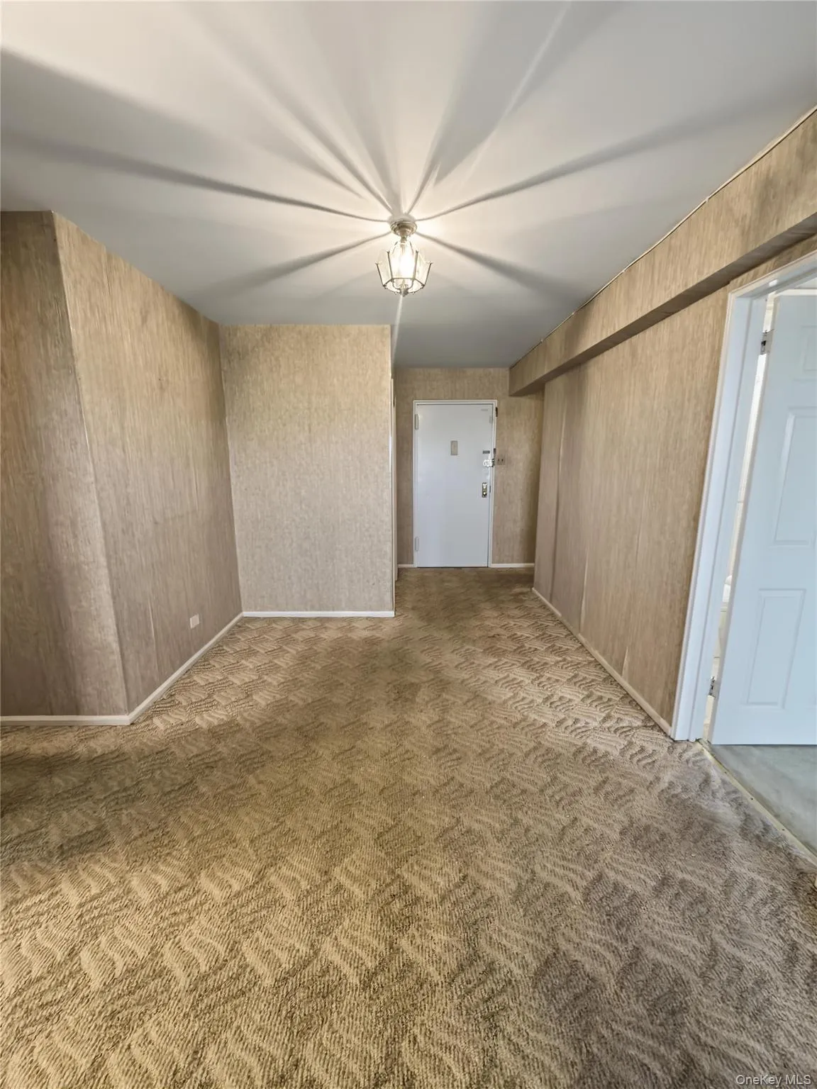 85 10 151st Ave, New York, NY, 2 Bedrooms Bedrooms, 7 Rooms Rooms,2 BathroomsBathrooms,Residential,For Rent,151st Ave,0,1049569 85 10 151st Ave, New York, NY, 2 Bedrooms Bedrooms, 7 Rooms Rooms,2 BathroomsBathrooms,Residential,For Rent,151st Ave,0,1049569