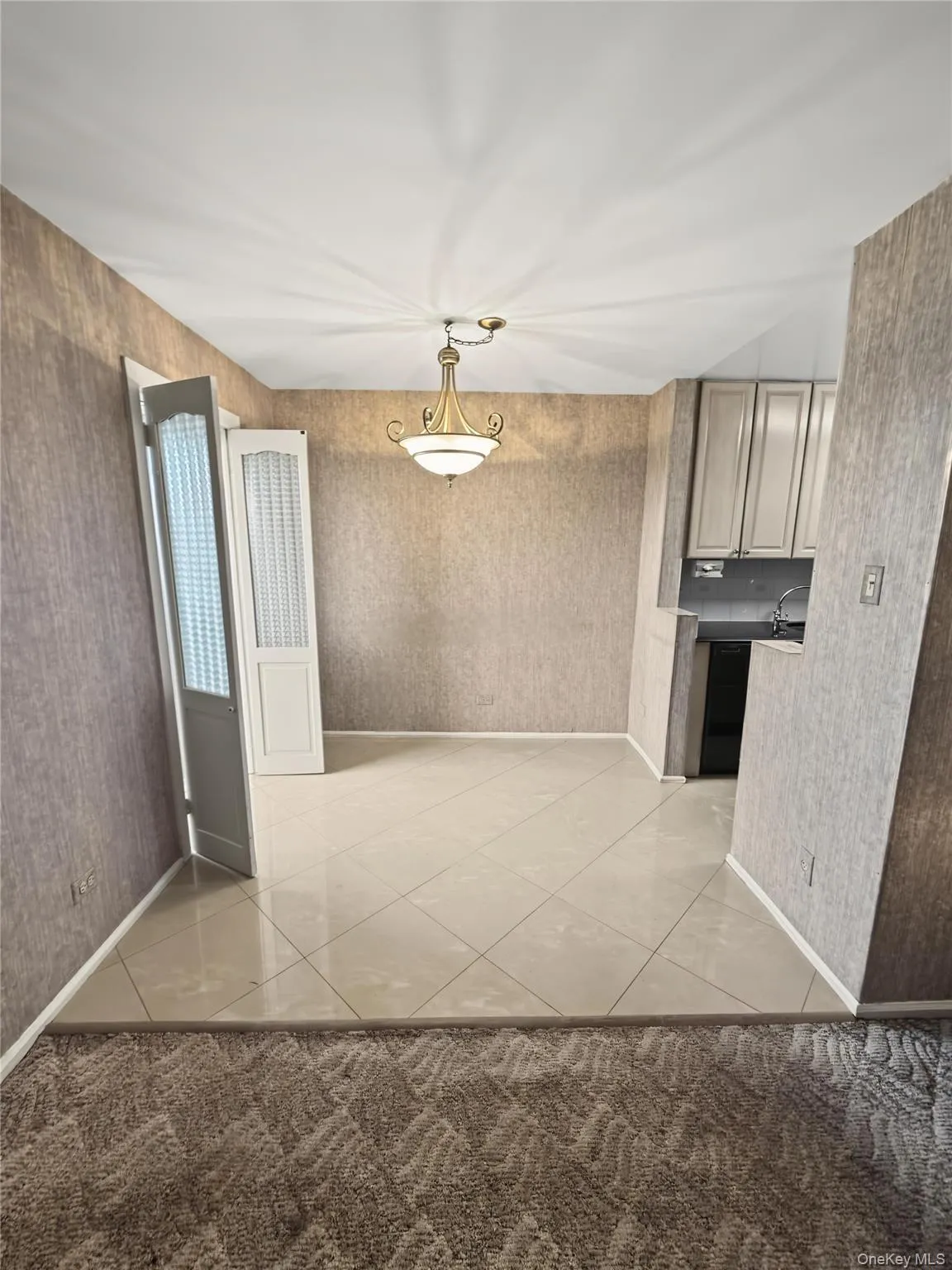 85 10 151st Ave, New York, NY, 2 Bedrooms Bedrooms, 7 Rooms Rooms,2 BathroomsBathrooms,Residential,For Rent,151st Ave,0,1049569 85 10 151st Ave, New York, NY, 2 Bedrooms Bedrooms, 7 Rooms Rooms,2 BathroomsBathrooms,Residential,For Rent,151st Ave,0,1049569