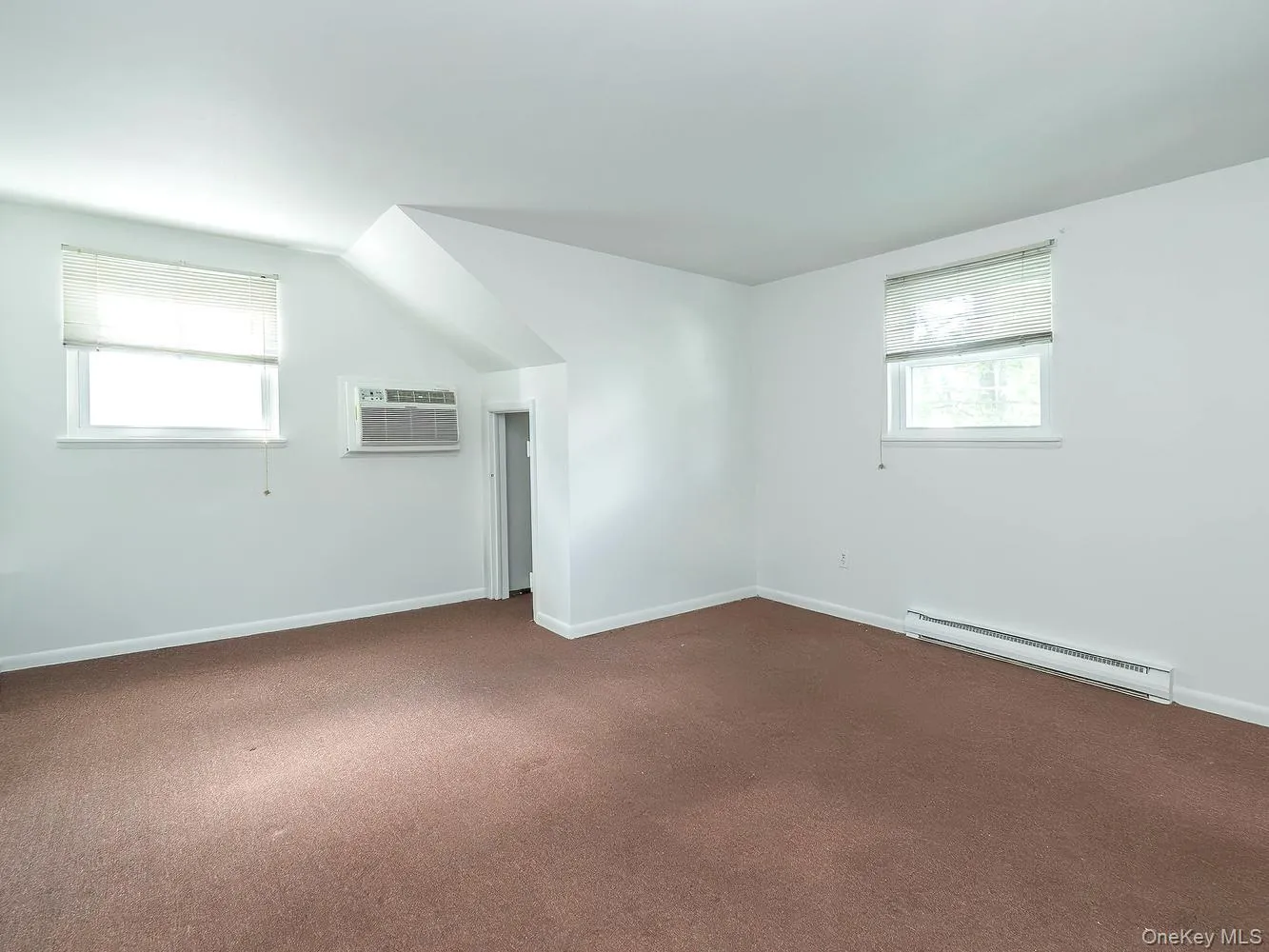 19 Elm Street, North Hempstead, NY, 4 Bedrooms Bedrooms, 6 Rooms Rooms,2 BathroomsBathrooms,Residential Lease,For Rent,Elm,0,1049571 19 Elm Street, North Hempstead, NY, 4 Bedrooms Bedrooms, 6 Rooms Rooms,2 BathroomsBathrooms,Residential Lease,For Rent,Elm,0,1049571
