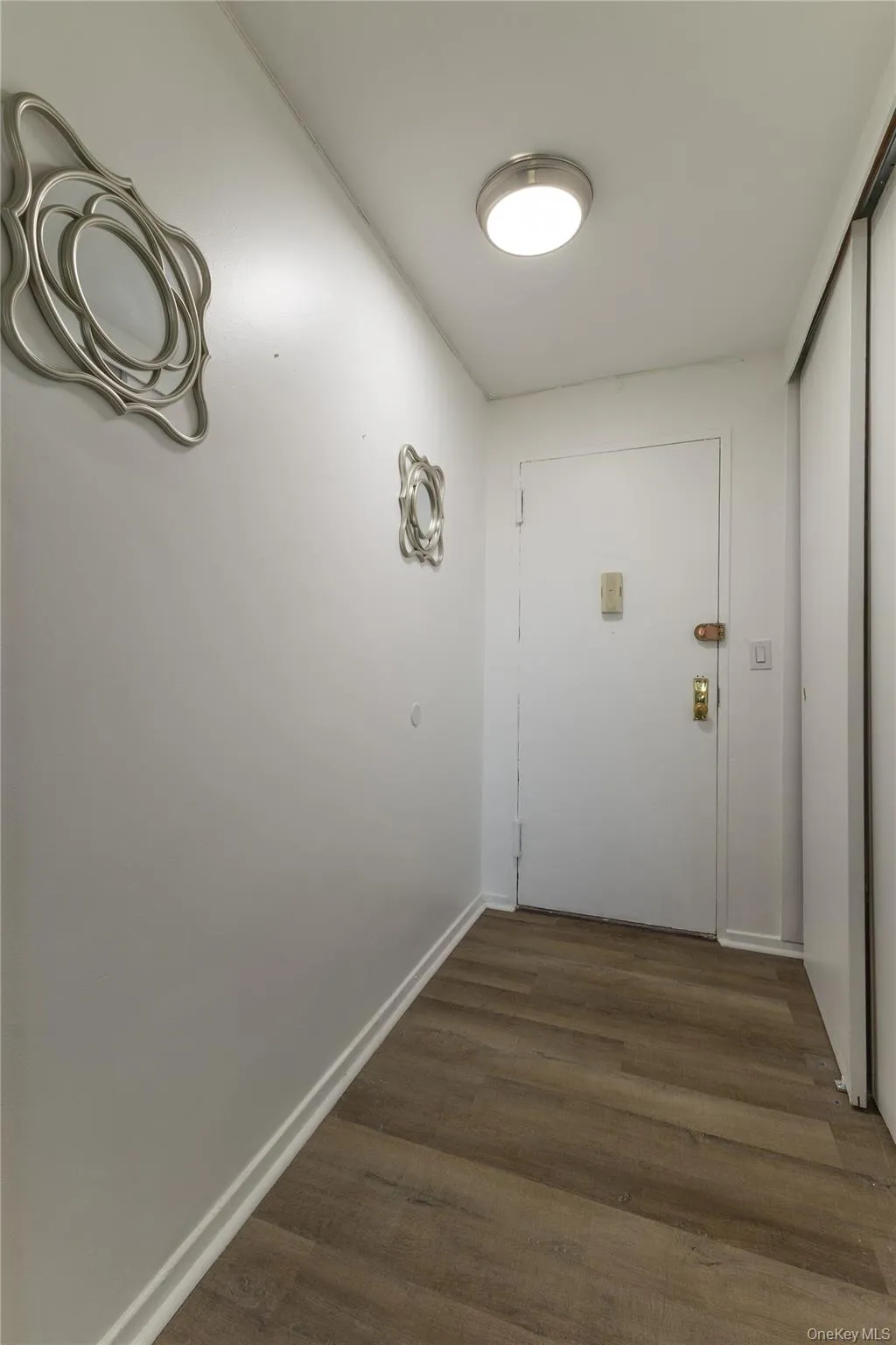 164-20 Highland Avenue, New York, NY, 1 Room Rooms,1 BathroomBathrooms,Residential,For Rent,Highland,0,1049572 164-20 Highland Avenue, New York, NY, 1 Room Rooms,1 BathroomBathrooms,Residential,For Rent,Highland,0,1049572