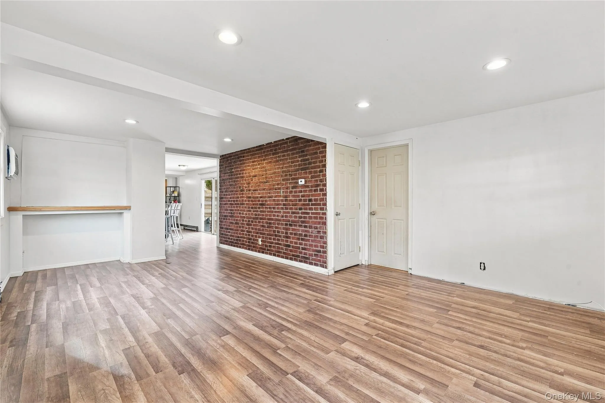 420 Taylor Avenue, Brookhaven, NY, 3 Bedrooms Bedrooms, 5 Rooms Rooms,2 BathroomsBathrooms,Residential,For Rent,Taylor,0,1049576 420 Taylor Avenue, Brookhaven, NY, 3 Bedrooms Bedrooms, 5 Rooms Rooms,2 BathroomsBathrooms,Residential,For Rent,Taylor,0,1049576