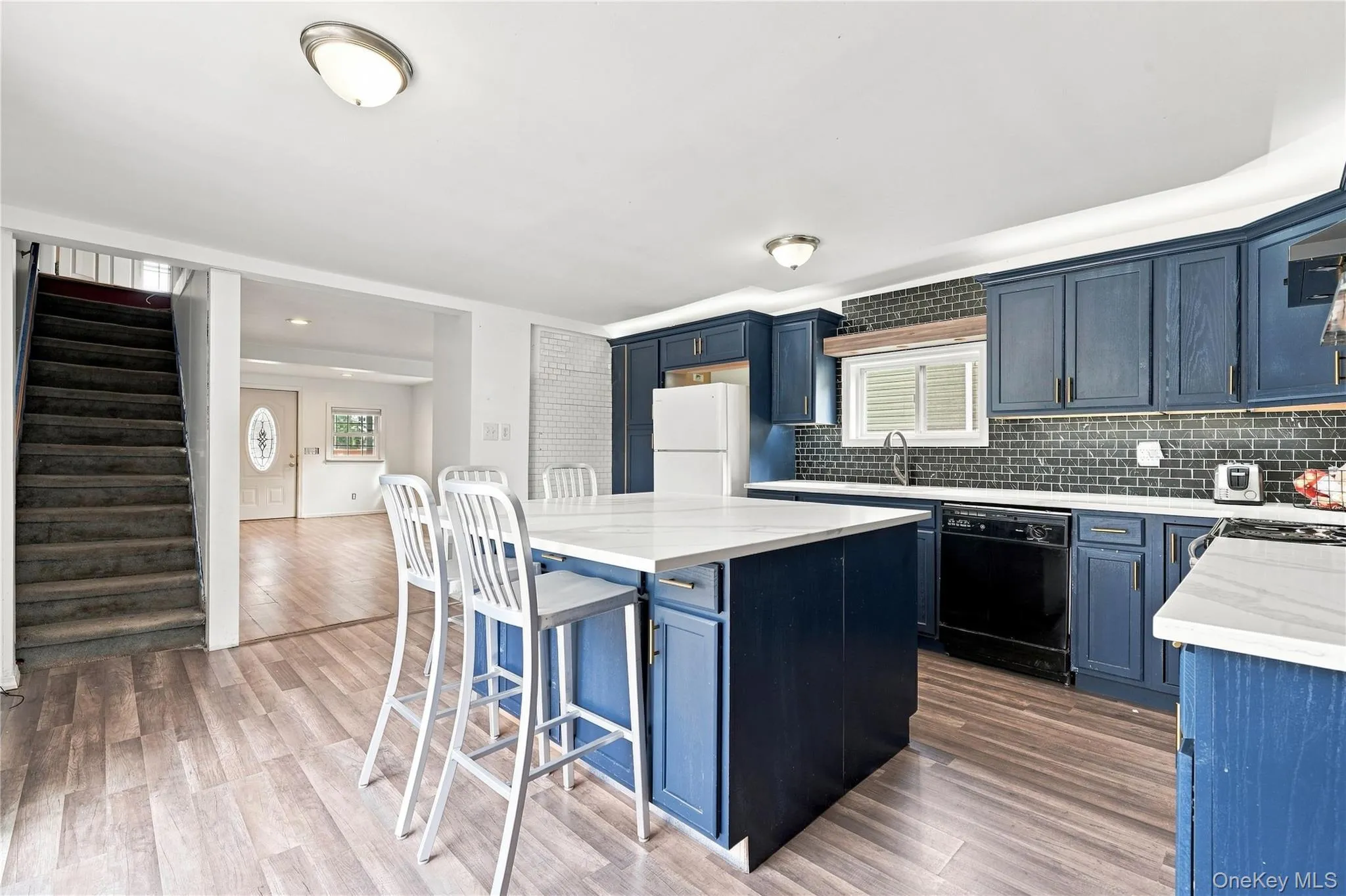 420 Taylor Avenue, Brookhaven, NY, 3 Bedrooms Bedrooms, 5 Rooms Rooms,2 BathroomsBathrooms,Residential,For Rent,Taylor,0,1049576 420 Taylor Avenue, Brookhaven, NY, 3 Bedrooms Bedrooms, 5 Rooms Rooms,2 BathroomsBathrooms,Residential,For Rent,Taylor,0,1049576