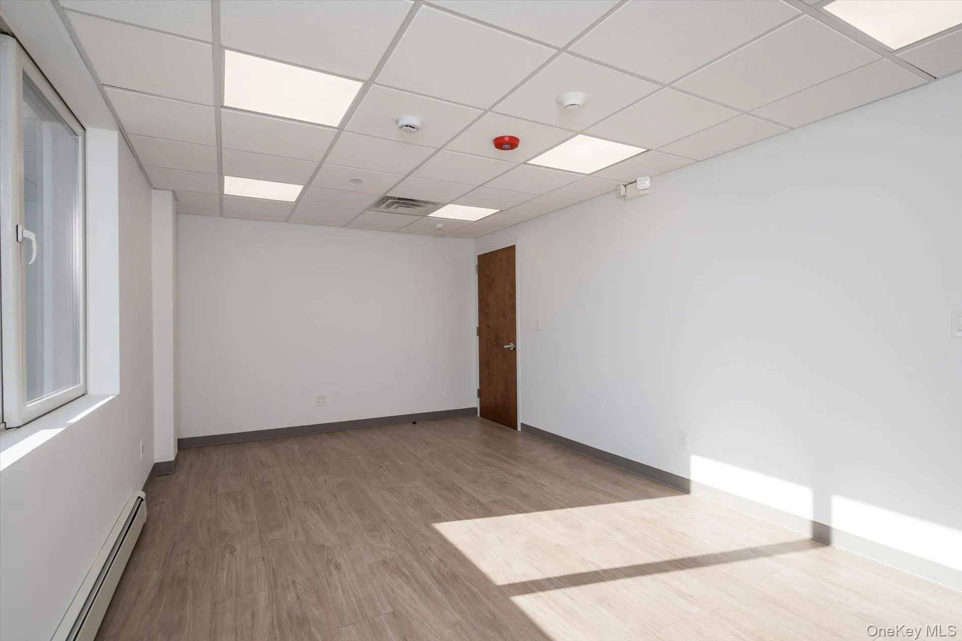 25 Willowdale Avenue, North Hempstead, NY, ,Commercial Lease,For Rent,Willowdale,0,1049580 25 Willowdale Avenue, North Hempstead, NY, ,Commercial Lease,For Rent,Willowdale,0,1049580