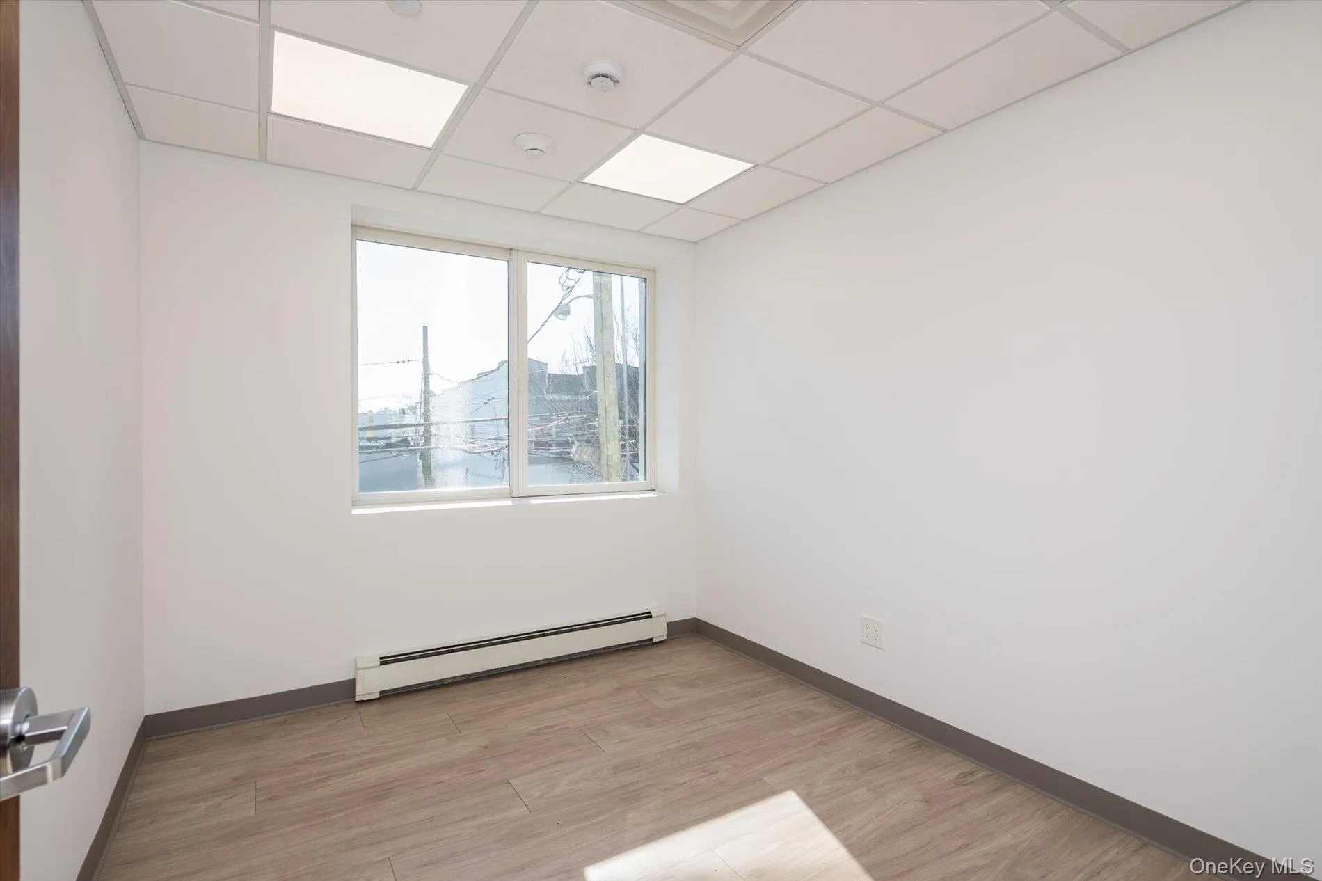 25 Willowdale Avenue, North Hempstead, NY, ,Commercial Lease,For Rent,Willowdale,0,1049580 25 Willowdale Avenue, North Hempstead, NY, ,Commercial Lease,For Rent,Willowdale,0,1049580