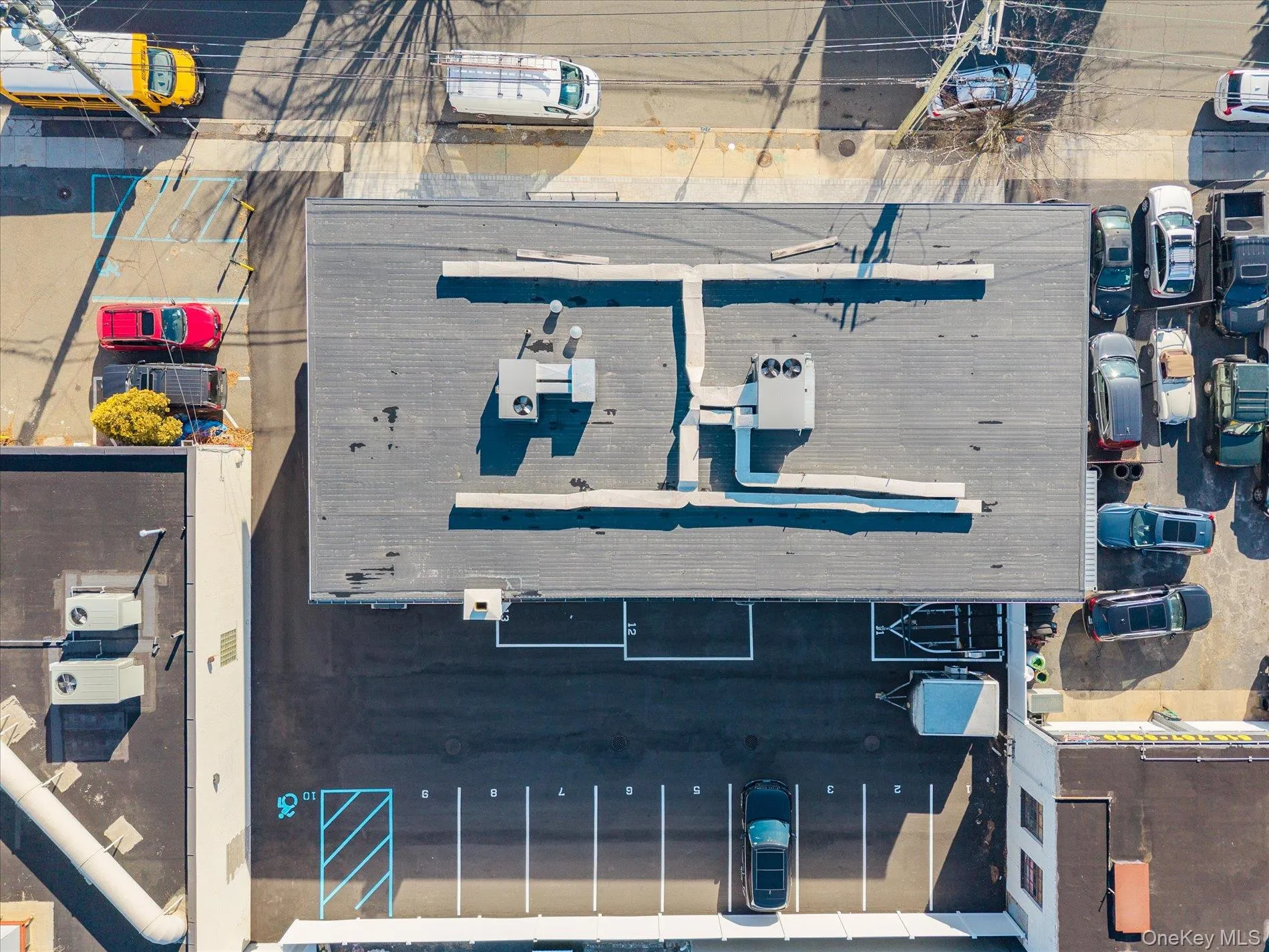 25 Willowdale Avenue, North Hempstead, NY, ,Commercial Lease,For Rent,Willowdale,0,1049580 25 Willowdale Avenue, North Hempstead, NY, ,Commercial Lease,For Rent,Willowdale,0,1049580