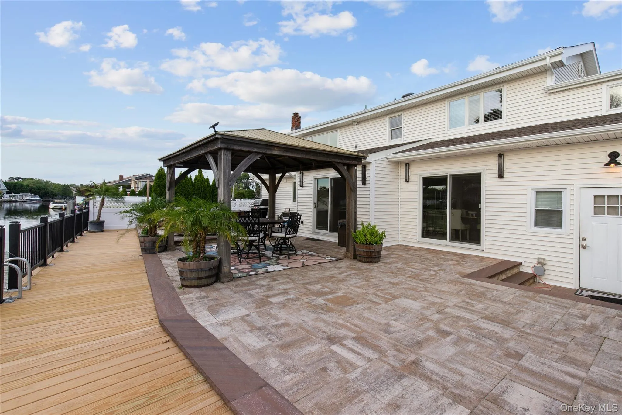 60 Alhambra Road, Oyster Bay, NY, 4 Bedrooms Bedrooms, 8 Rooms Rooms,2 BathroomsBathrooms,Residential Lease,For Rent,Alhambra,0,1049583 60 Alhambra Road, Oyster Bay, NY, 4 Bedrooms Bedrooms, 8 Rooms Rooms,2 BathroomsBathrooms,Residential Lease,For Rent,Alhambra,0,1049583