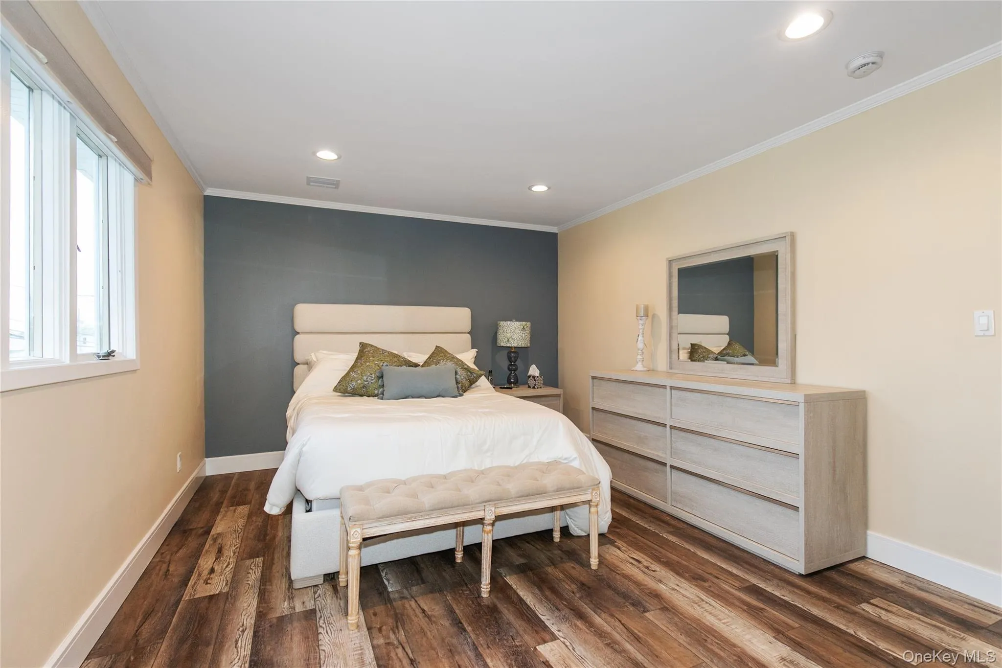 60 Alhambra Road, Oyster Bay, NY, 4 Bedrooms Bedrooms, 8 Rooms Rooms,2 BathroomsBathrooms,Residential Lease,For Rent,Alhambra,0,1049583 60 Alhambra Road, Oyster Bay, NY, 4 Bedrooms Bedrooms, 8 Rooms Rooms,2 BathroomsBathrooms,Residential Lease,For Rent,Alhambra,0,1049583